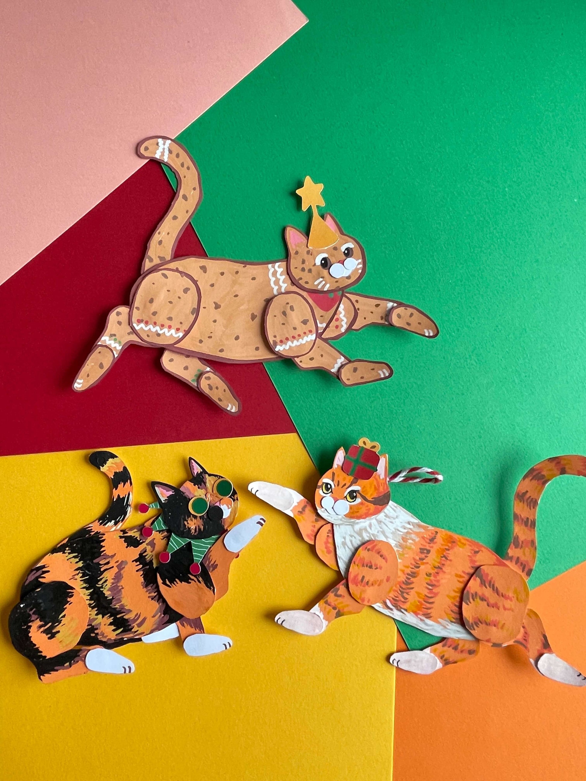 Christmas cat paper dolls, Cat paper doll digital template by ElkaYang. Christmas Cat ornament. Perfect for cat lovers. 